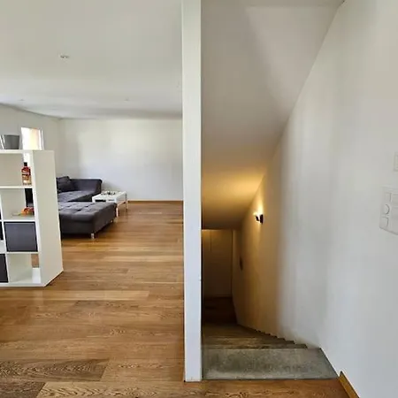 דירה Private Etage 5 Min Vom Bahnhof - Parken - Kueche - Netflix