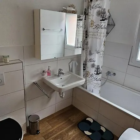 アパート Private Etage 5 Min Vom Bahnhof - Parken - Kueche - Netflix *