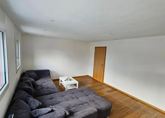 Private Etage 5 Min Vom Bahnhof - Parken - Kueche - Netflix アパート