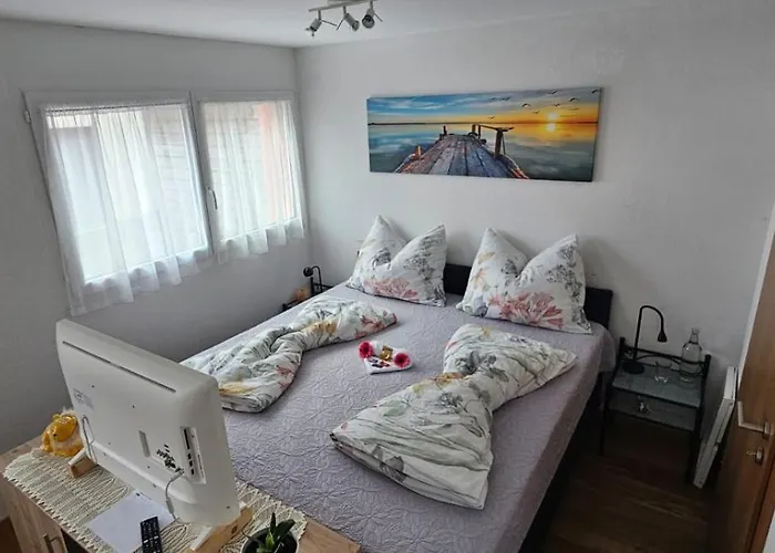 Private Etage 5 Min Vom Bahnhof - Parken - Kueche - Netflix